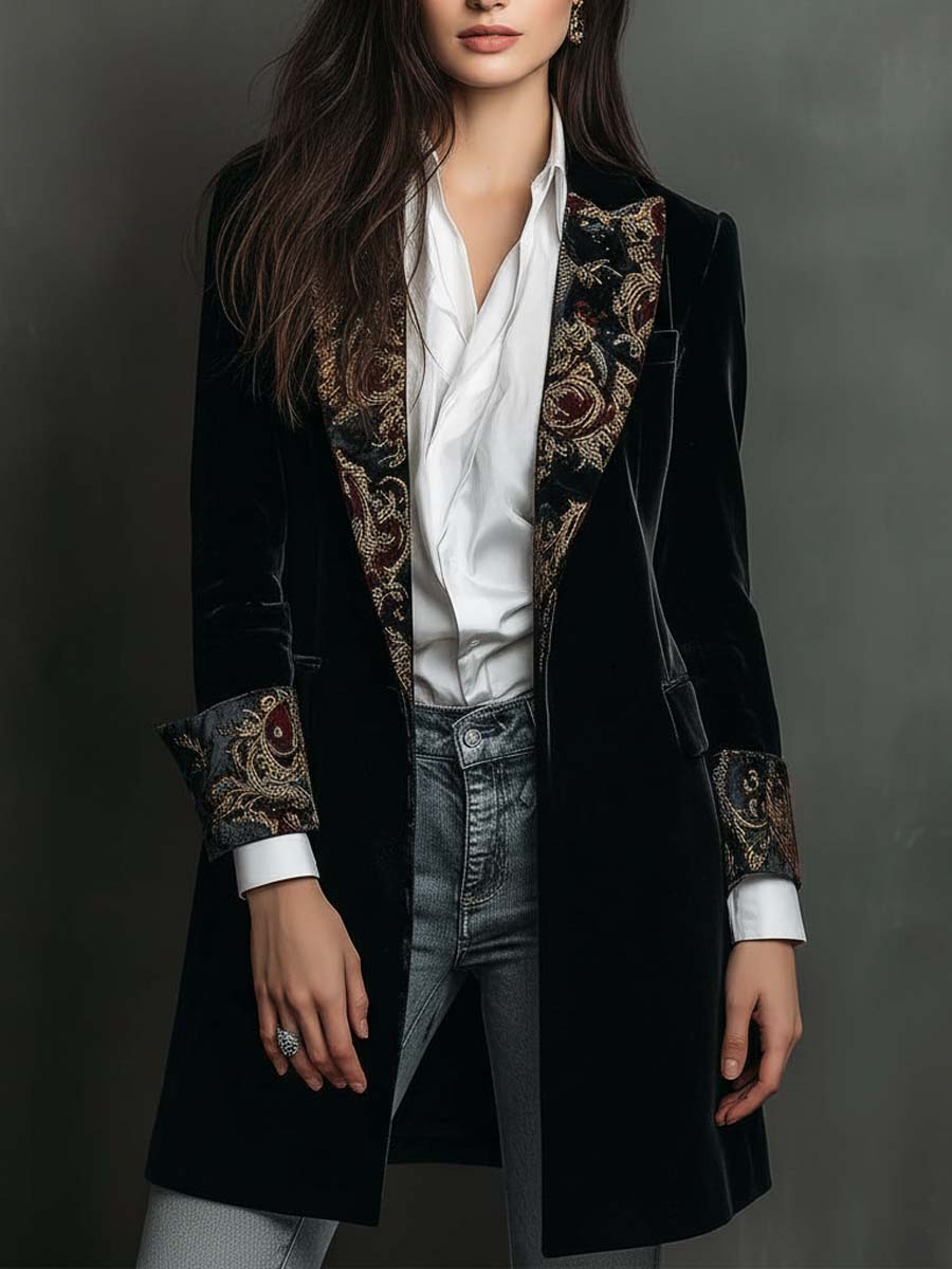 Camilla | Blazer ajustado negro con estampado barroco