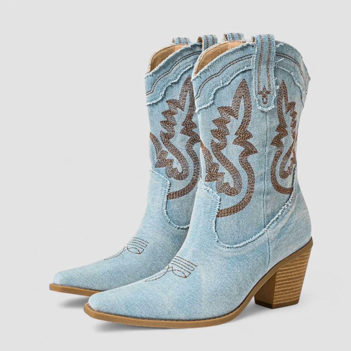 Carla | Botines cowboy con bordados